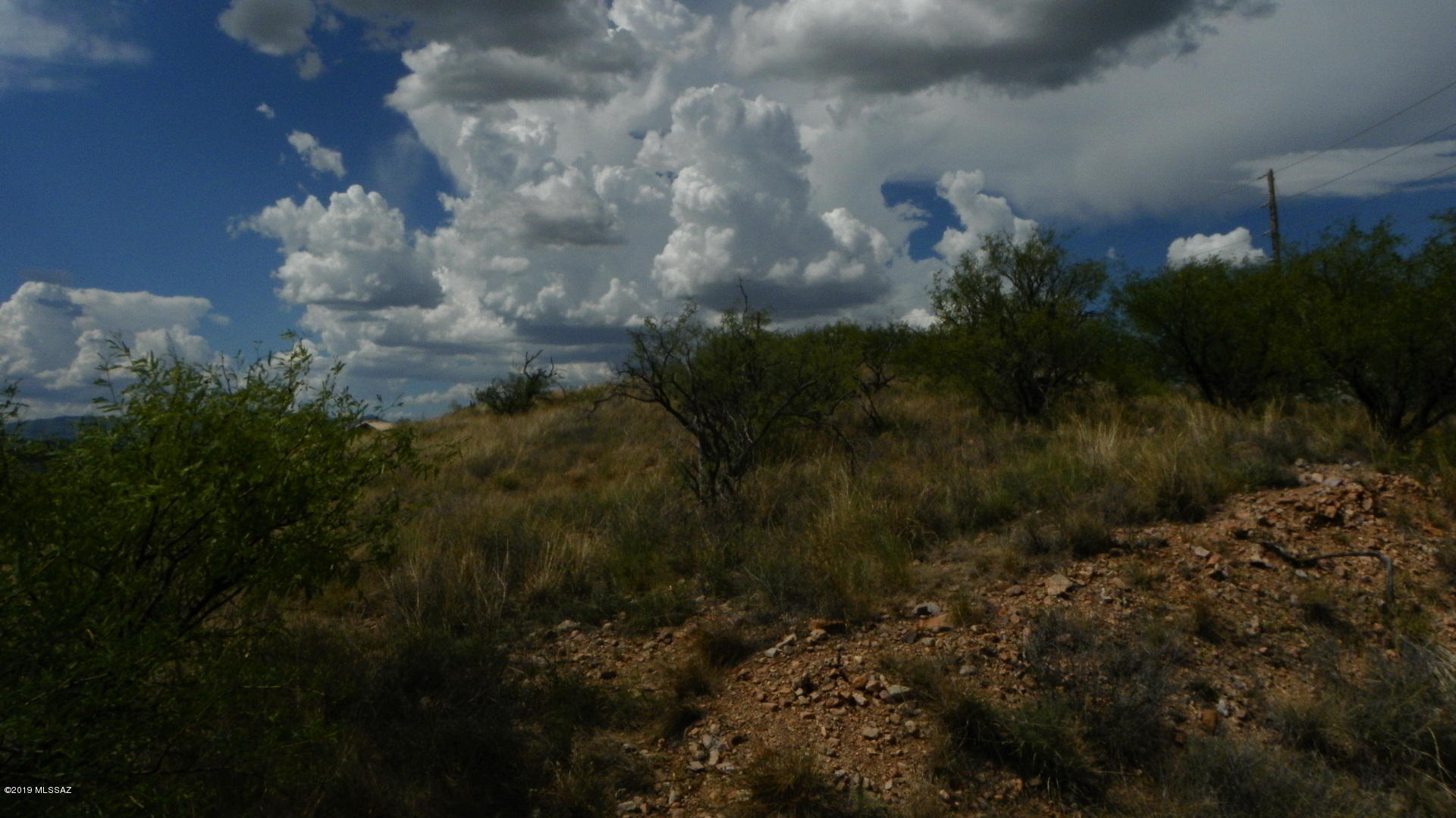 880 Via Mandan, Unit 4 Rio Rico, AZ 85648 - Photo 4 of 7