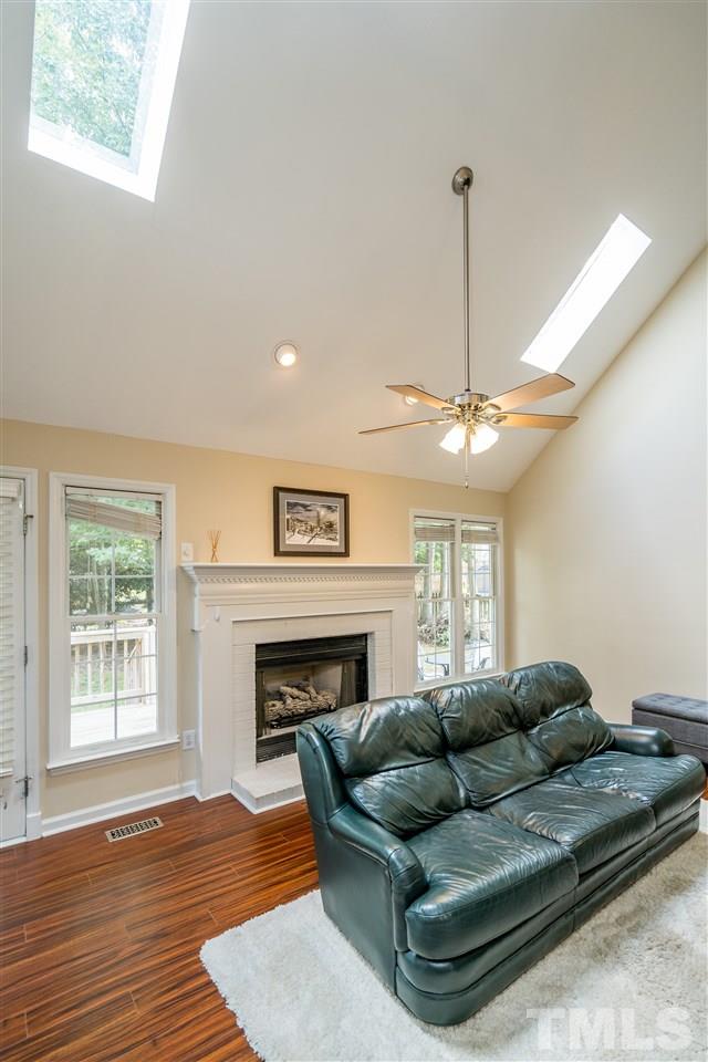 5221 Fairmead Circle Raleigh, NC 27613 - Photo 13 of 25