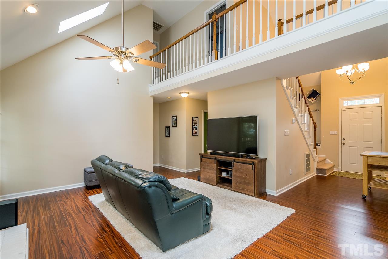 5221 Fairmead Circle Raleigh, NC 27613 - Photo 10 of 25