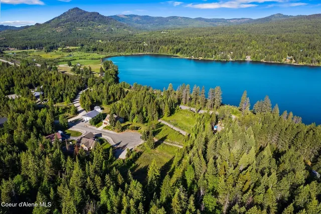 $274,000 | 65 Beacon Hill Road, Cocolalla, ID 83813