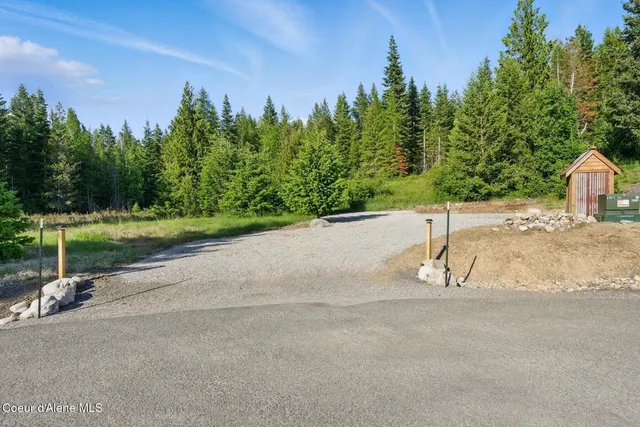 $274,000 | 65 Beacon Hill Road, Cocolalla, ID 83813