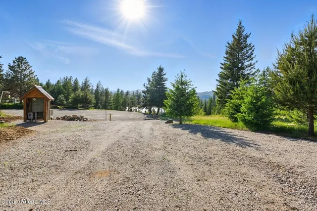 $274,000 | 65 Beacon Hill Road, Cocolalla, ID 83813