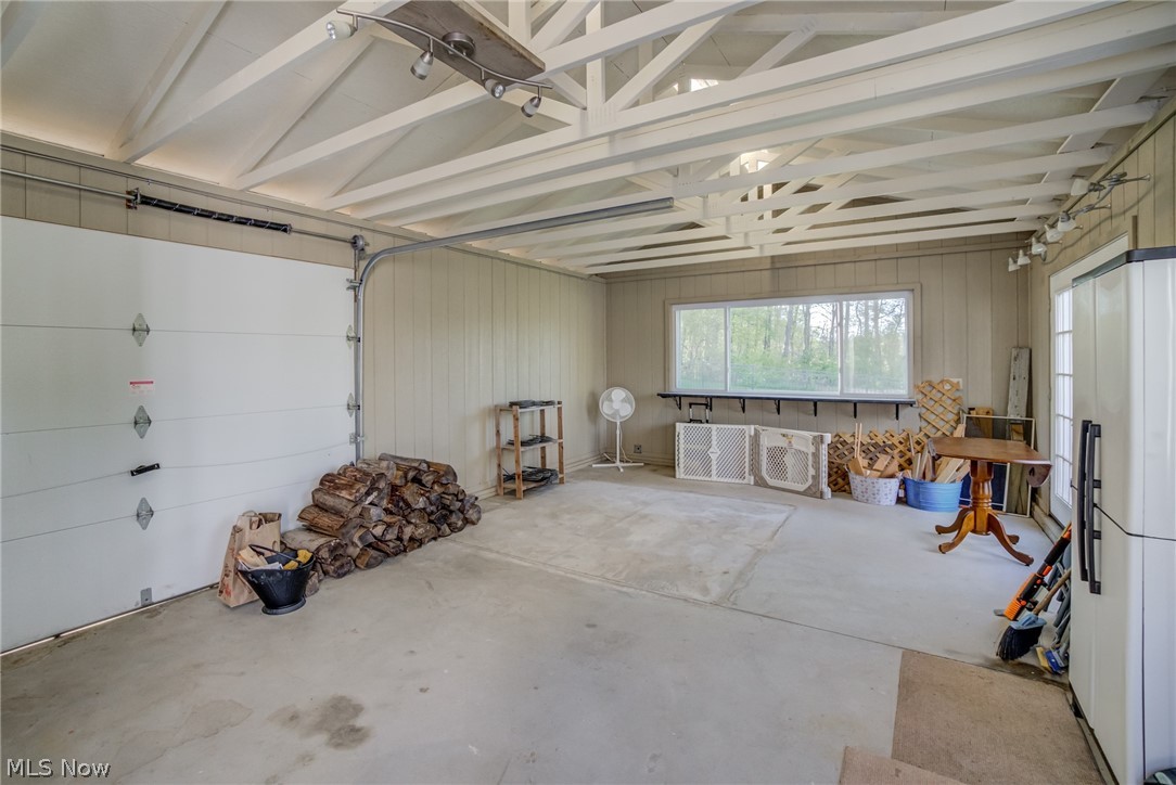 1433 Bell Road Chagrin Falls, OH 44022 - Photo 24 of 32 Gallery Image 24