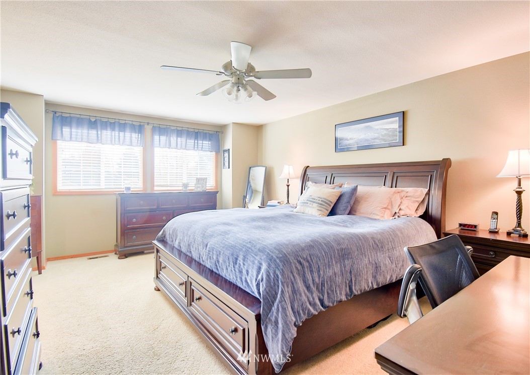 2429 182nd Place Southeast Bothell, WA 98012 - Photo 16 of 32 Gallery Image 16