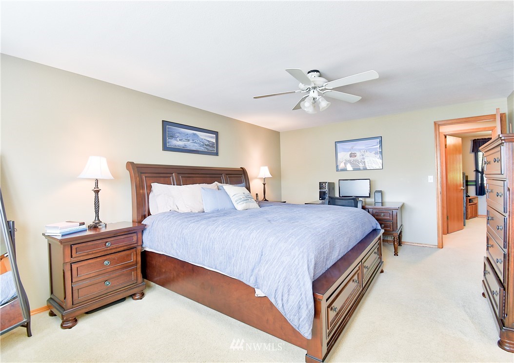 2429 182nd Place Southeast Bothell, WA 98012 - Photo 17 of 32 Gallery Image 17