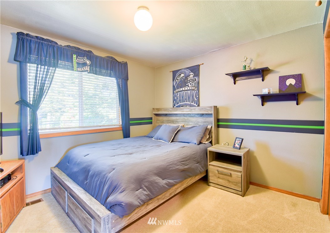 2429 182nd Place Southeast Bothell, WA 98012 - Photo 22 of 32 Gallery Image 22