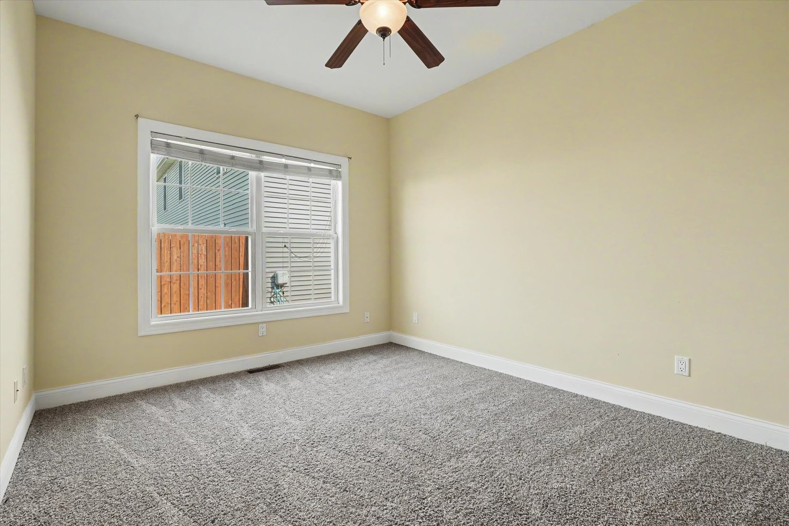 1505 Stonebluff Court Champaign, IL 61822 - Photo 19 of 33