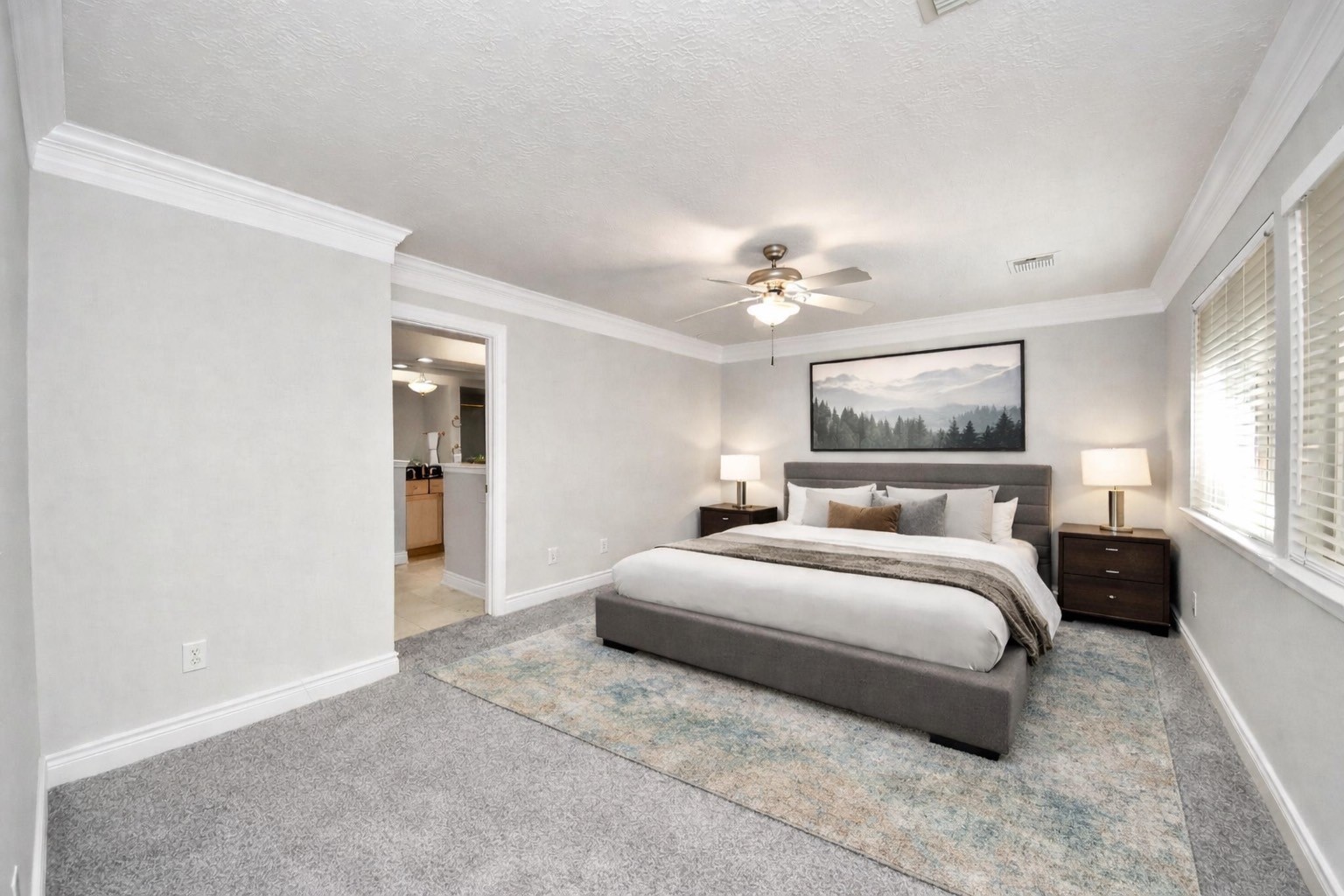 5909 Katy Street Houston, TX 77007 - Photo 18 of 34 Virtually Staging Primary bedroom.