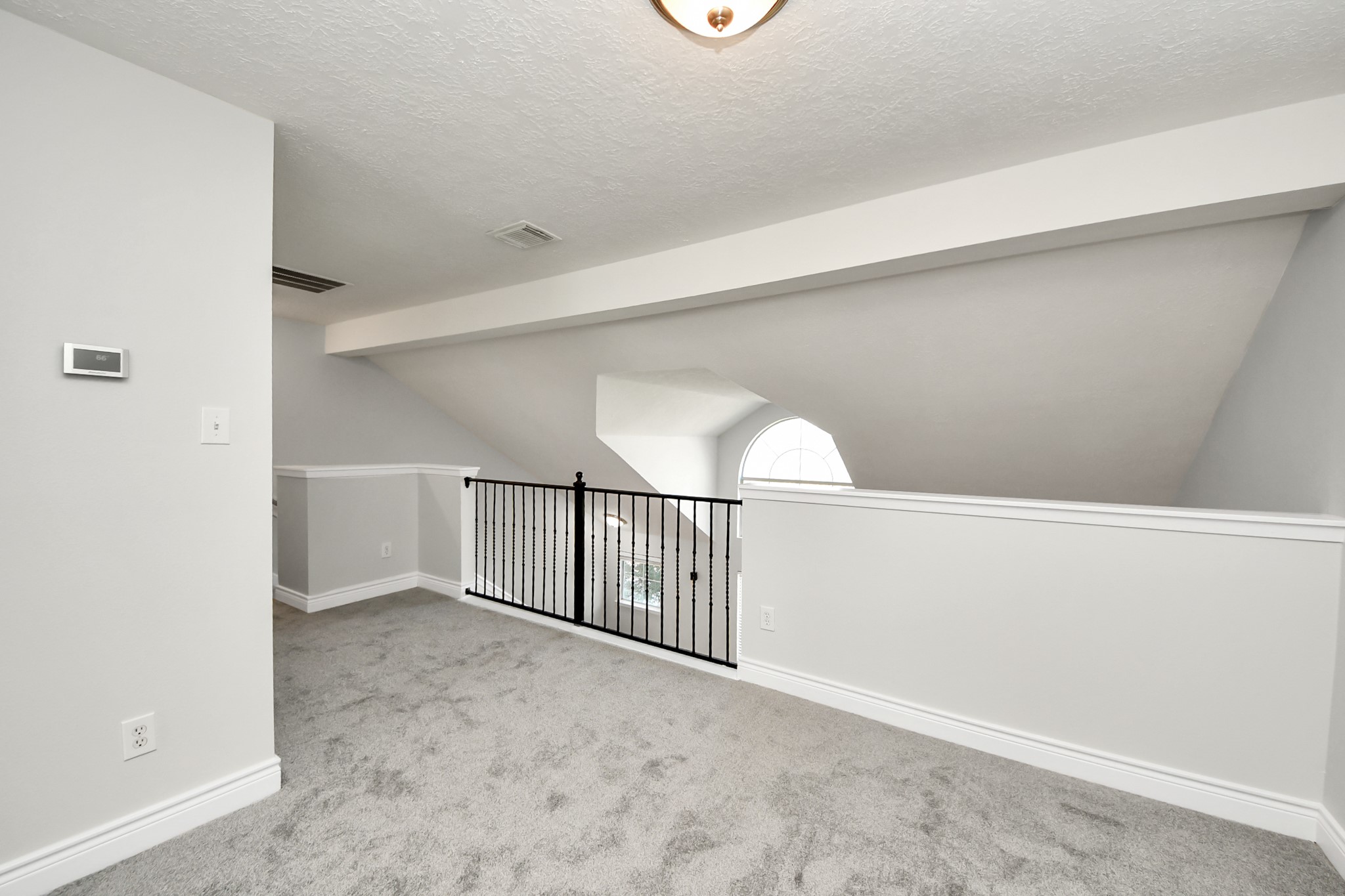 5909 Katy Street Houston, TX 77007 - Photo 25 of 34 Another angle of the upstairs landing area