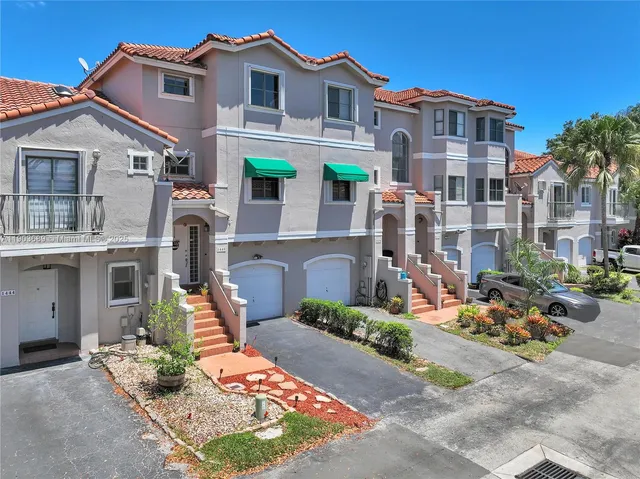 $463,000 | 1440 Northwest 126th Avenue, Sunrise, FL 33323