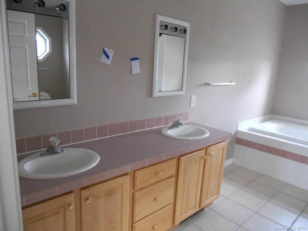 3001 Floyd Moore Road Monroe, NC 28112 - Photo 8 of 19 Gallery Image 8