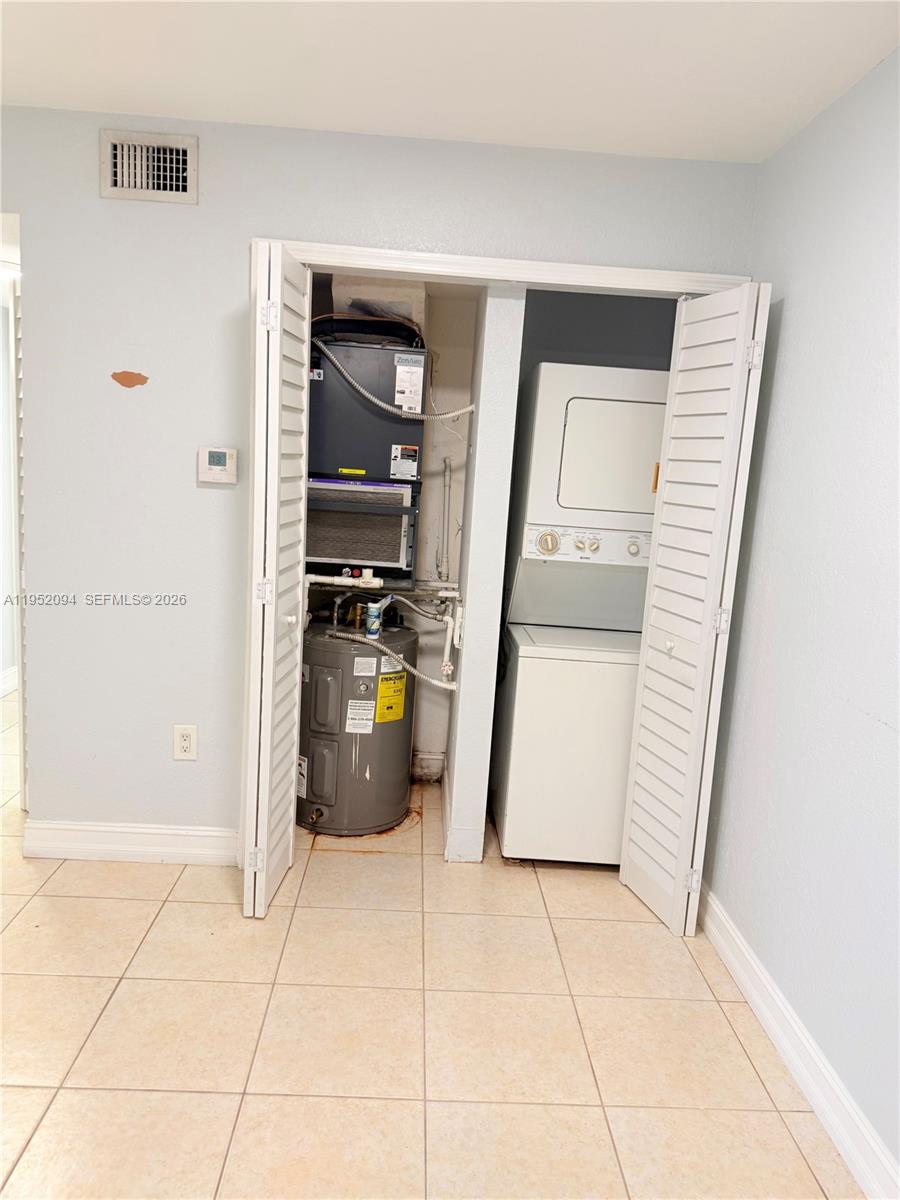 7200 Northwest 179th Street, Unit 111 Hialeah, FL 33015 - Photo 11 of 21