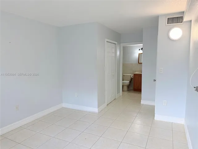 $2,300 | 7200 Northwest 179th Street, Unit 111, Hialeah, FL 33015