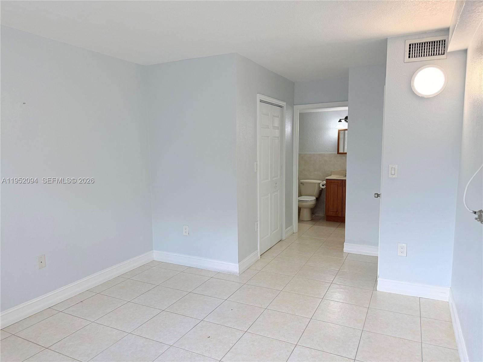 7200 Northwest 179th Street, Unit 111 Hialeah, FL 33015 - Photo 17 of 21