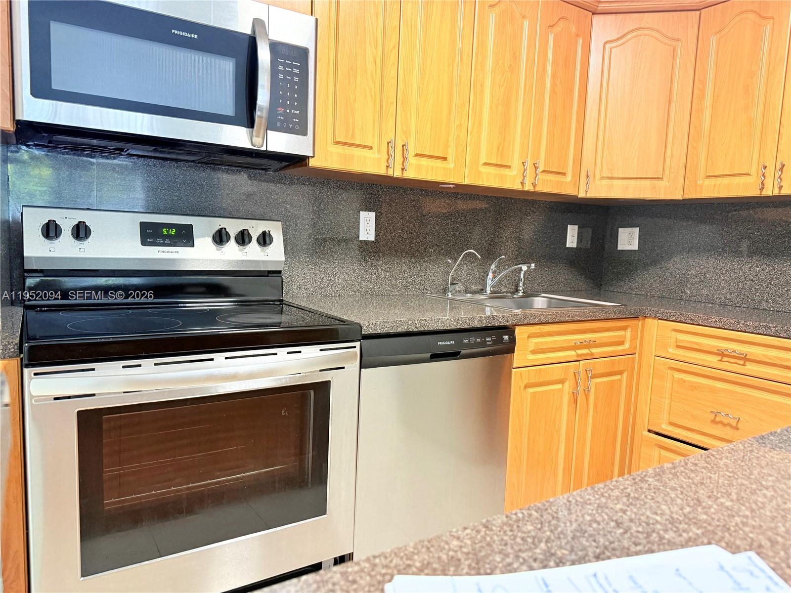 7200 Northwest 179th Street, Unit 111 Hialeah, FL 33015 - Photo 8 of 21