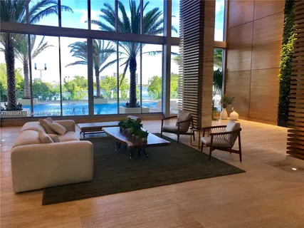 $535,000 | 16385 Biscayne Boulevard, Unit 2702, North Miami Beach, FL 33160