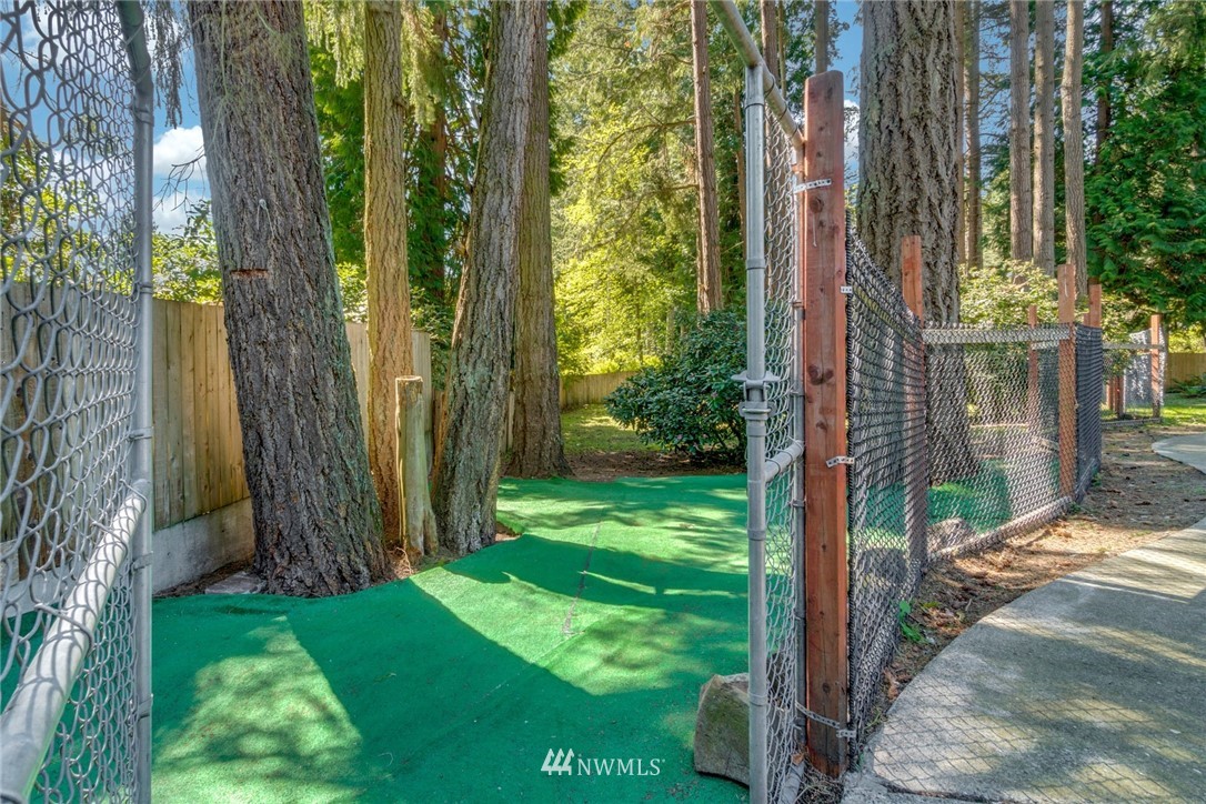 9101 Northeast 190th Street Bothell, WA 98011 - Photo 22 of 25 Gallery Image 22