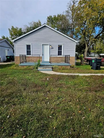 $99,500 | 149 Big 4 Place, Granite City, IL 62040