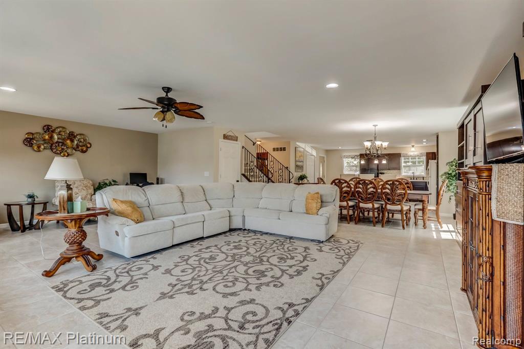 5307 Dickson Street Howell, MI 48843 - Photo 12 of 37