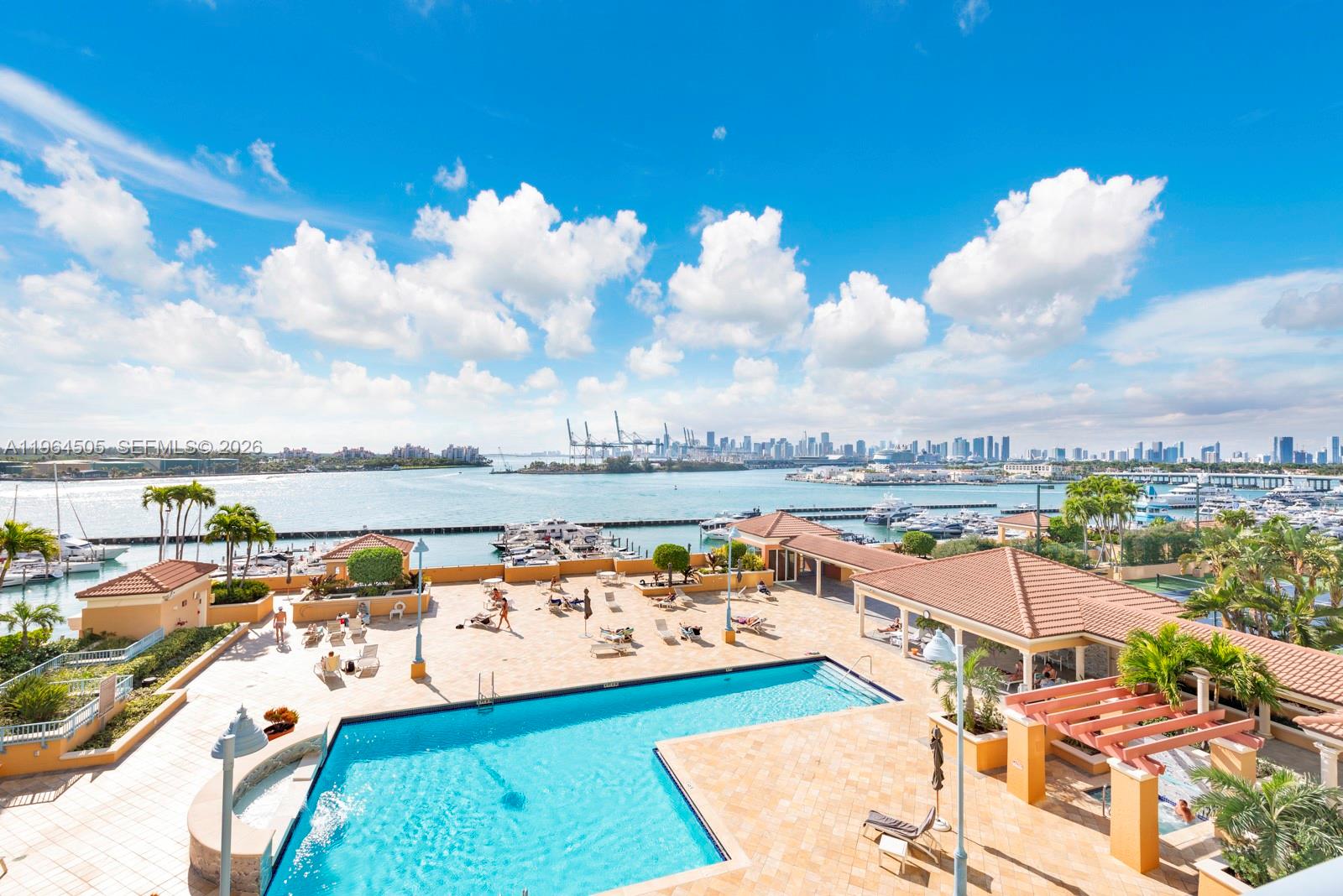 90 Alton Road, Unit 902 Miami Beach, FL 33139 - Photo 16 of 34 a picture of city view with lake view