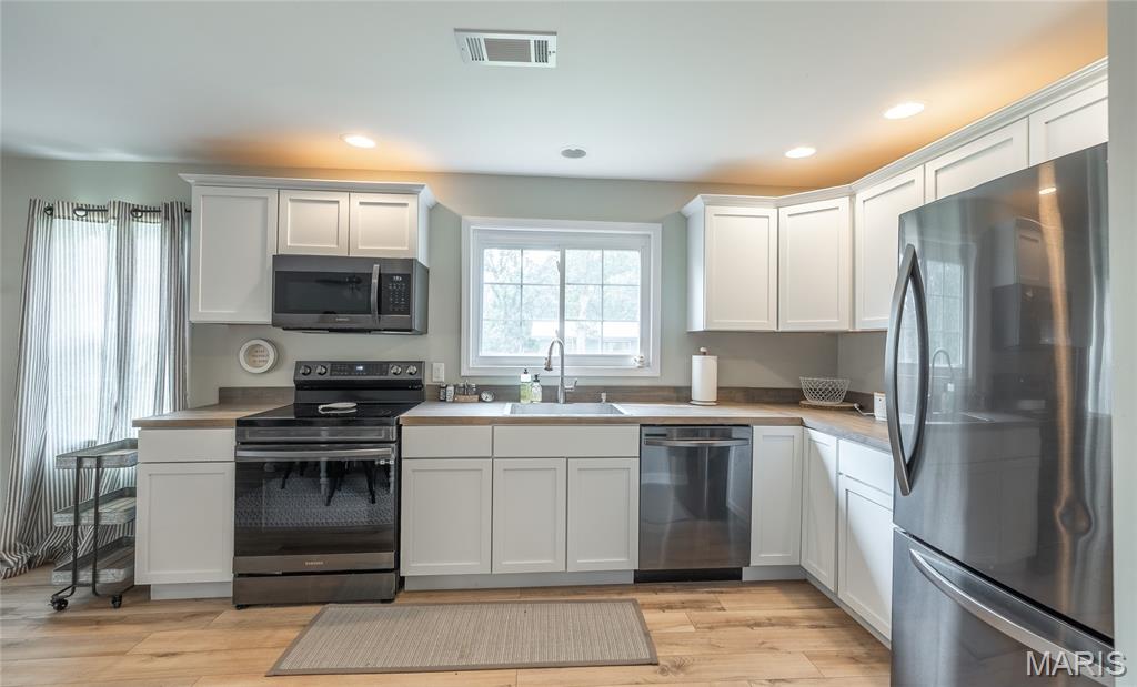 1565 Cree Road Cuba, MO 65453 - Photo 3 of 31