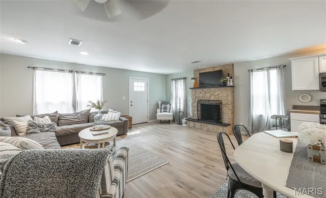 $220,000 | 1565 Cree Road, Cuba, MO 65453