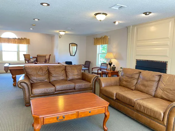 $1,650 | 175 Eastern Avenue, Unit 303, Manchester, NH 03104