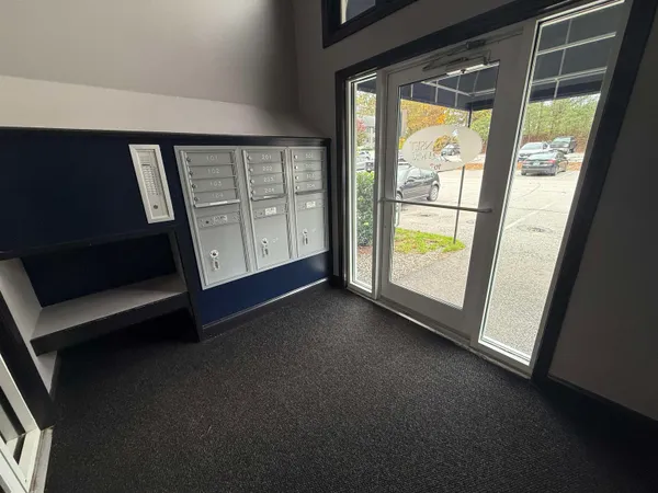 $1,650 | 175 Eastern Avenue, Unit 303, Manchester, NH 03104