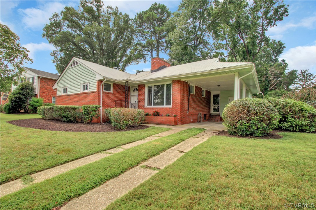 5311 Windingbrook Road Richmond, VA 23230 - Photo 1 of 35 Gallery Image 1