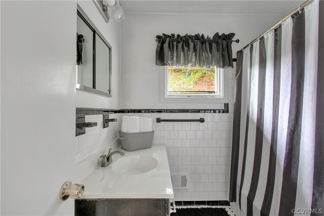 5311 Windingbrook Road Richmond, VA 23230 - Photo 20 of 35 Gallery Image 20