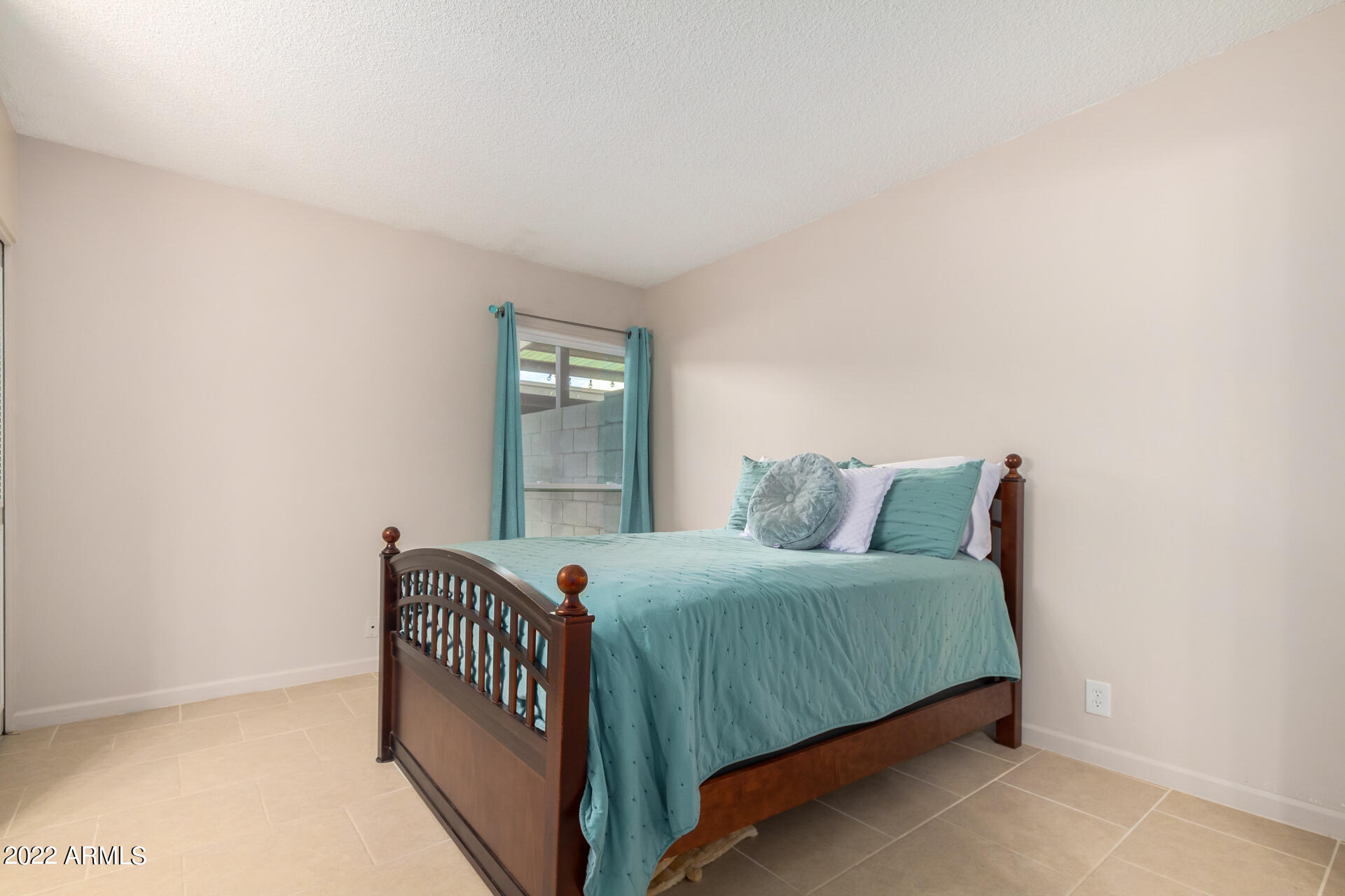 1450 East Bethany Home Road, Unit 9 Phoenix, AZ 85014 - Photo 14 of 29 14 Bethany #9