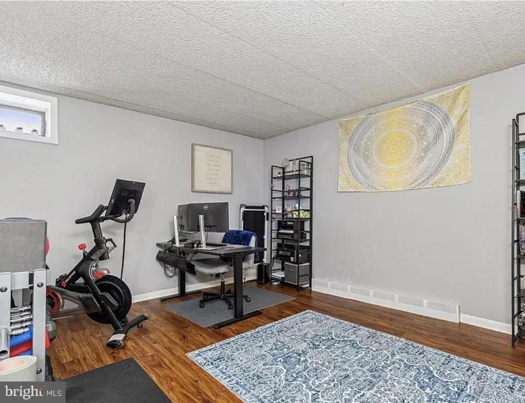 400 Glendale Road, Unit B13 Havertown, PA 19083 - Photo 23 of 25