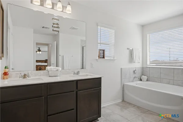 $485,000 | 420 Conestoga Drive, Kyle, TX 78640