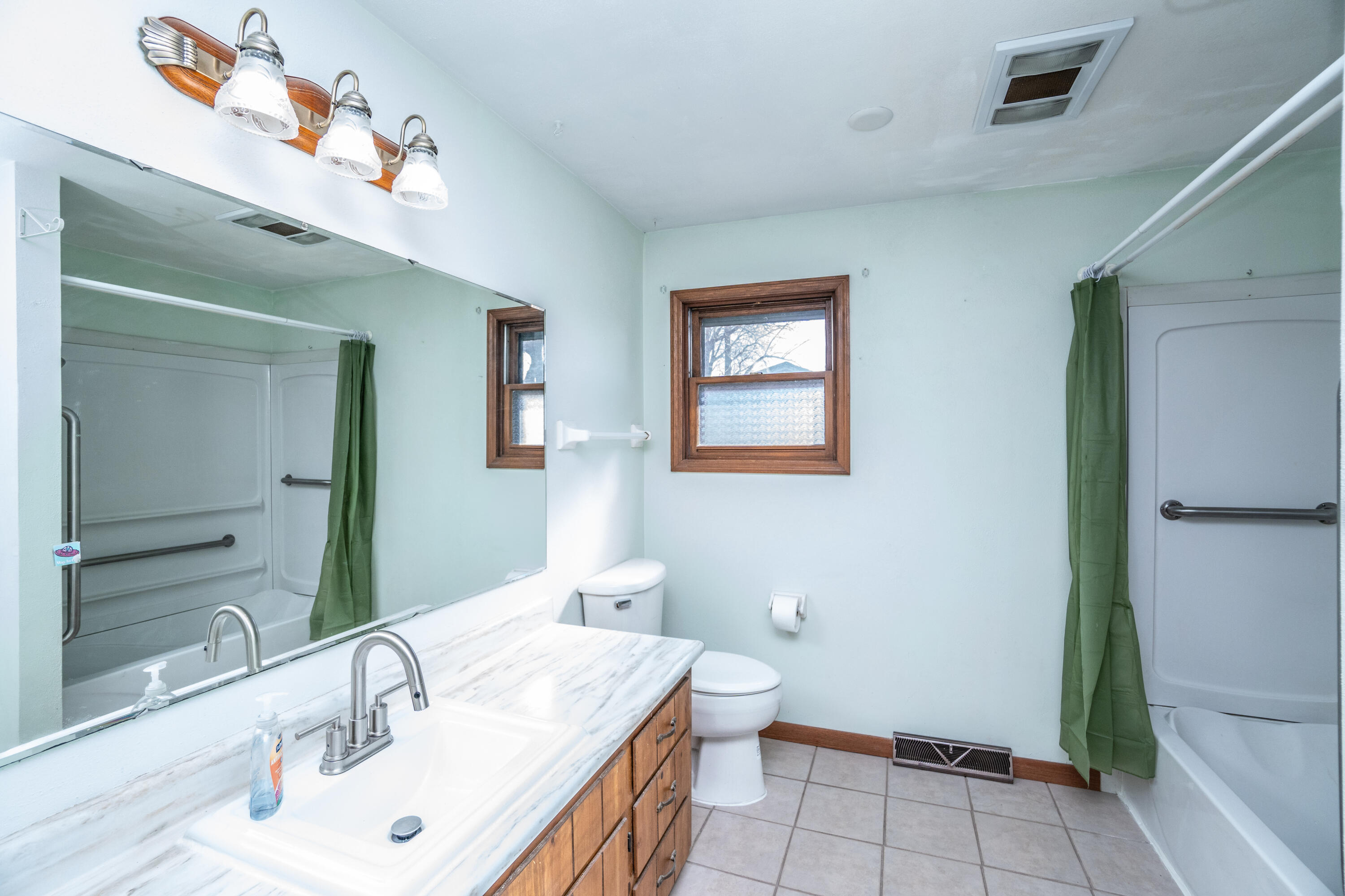 6372 Wildlife Road Addison, WI 53002 - Photo 16 of 47 DSC04590