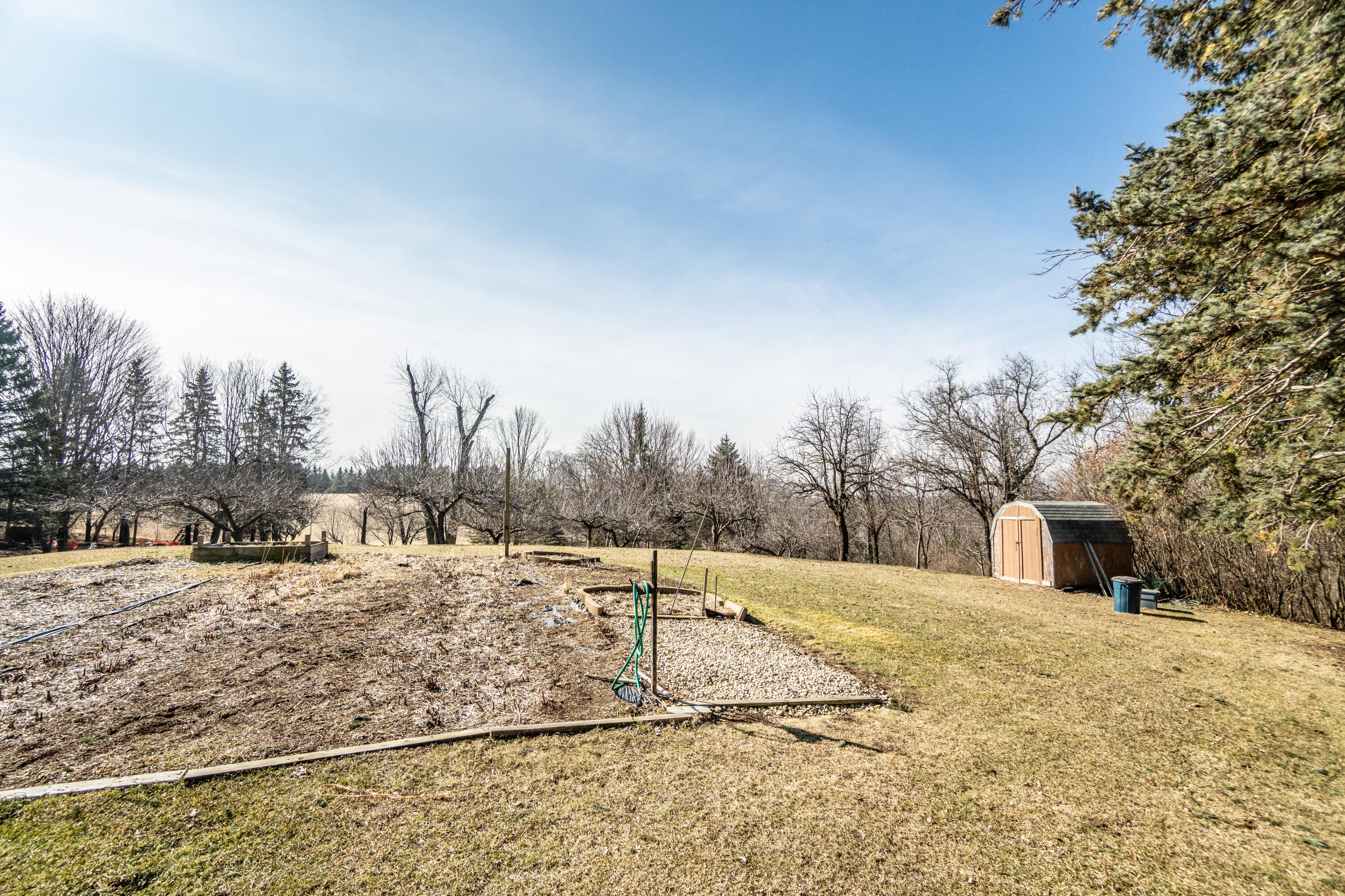 6372 Wildlife Road Addison, WI 53002 - Photo 33 of 47 DSC04655