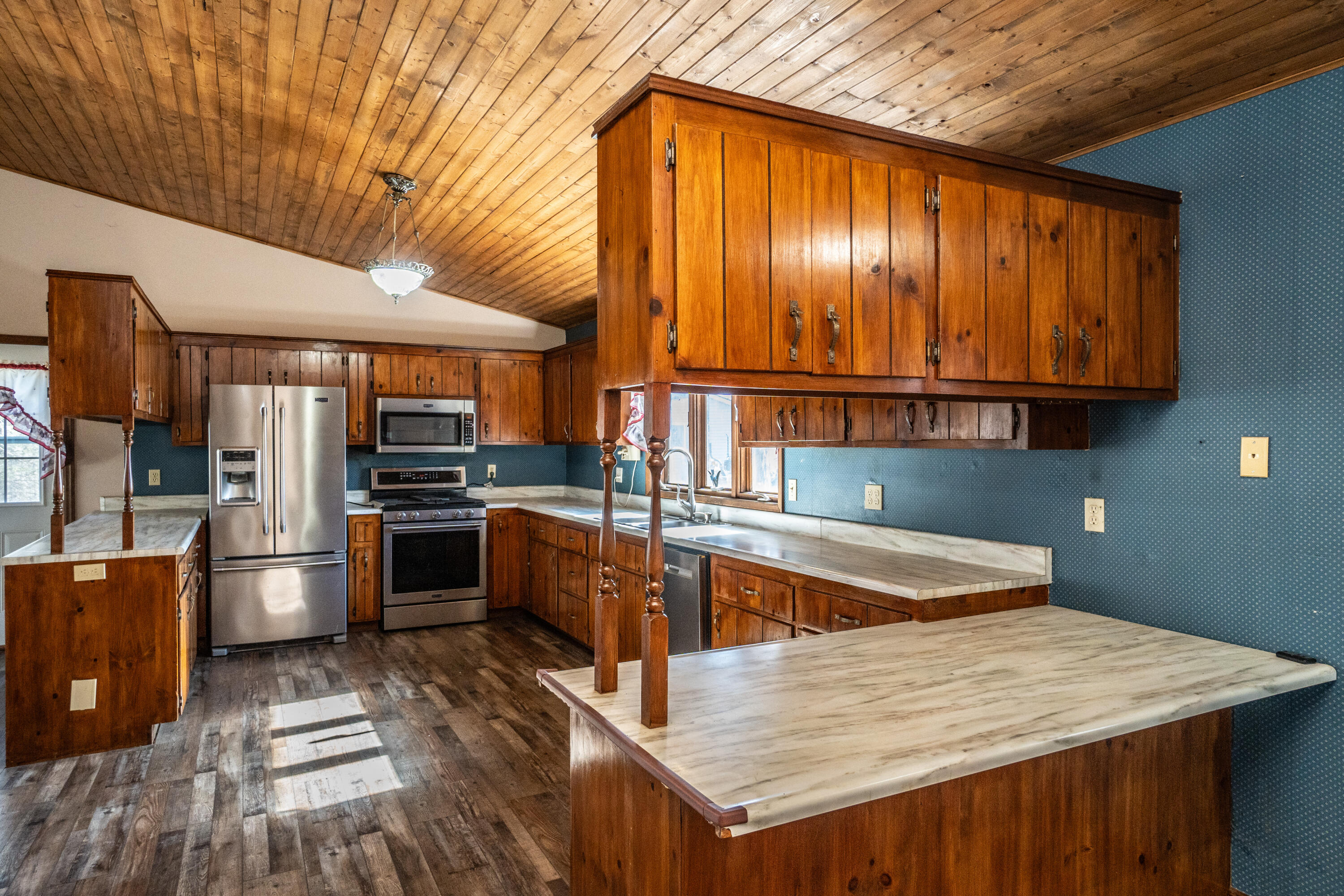 6372 Wildlife Road Addison, WI 53002 - Photo 5 of 47 DSC04534