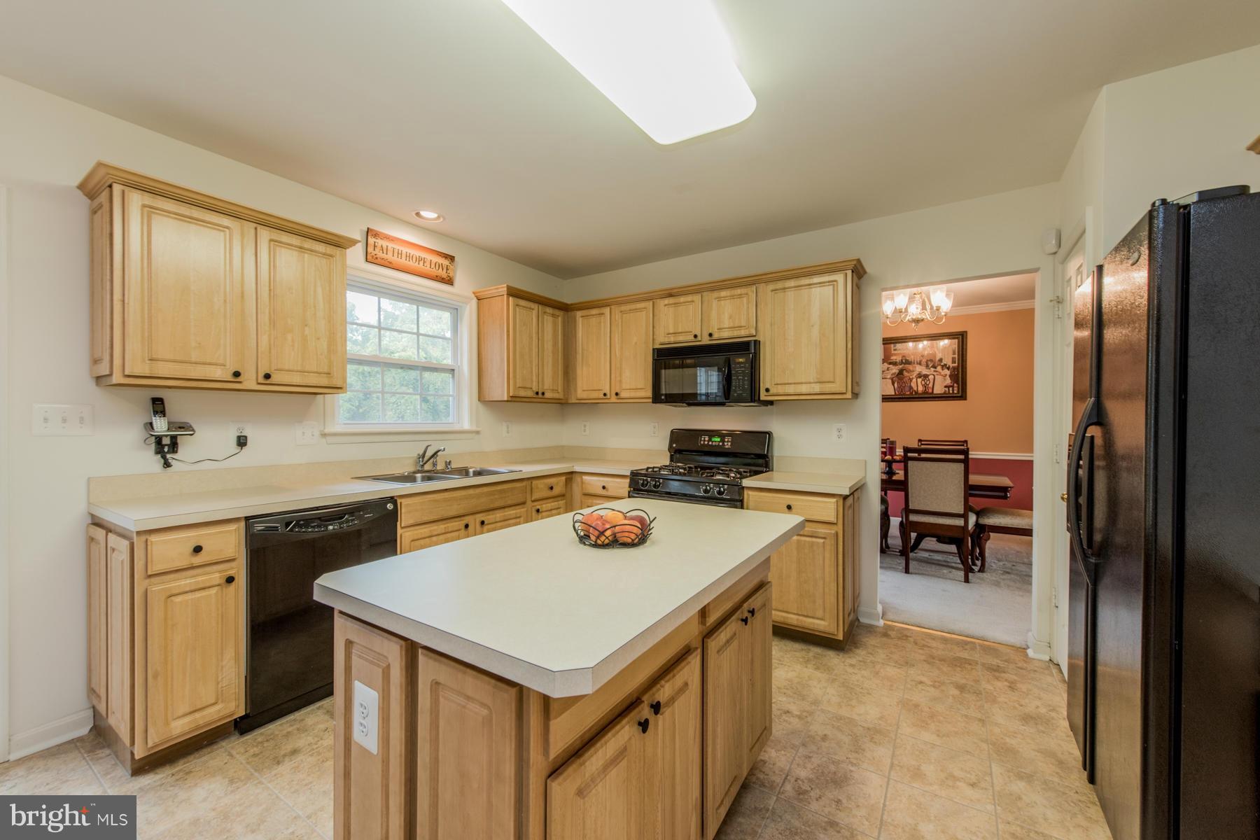 9735 Eustice Road Randallstown, MD 21133 - Photo 2 of 30 Kitchen