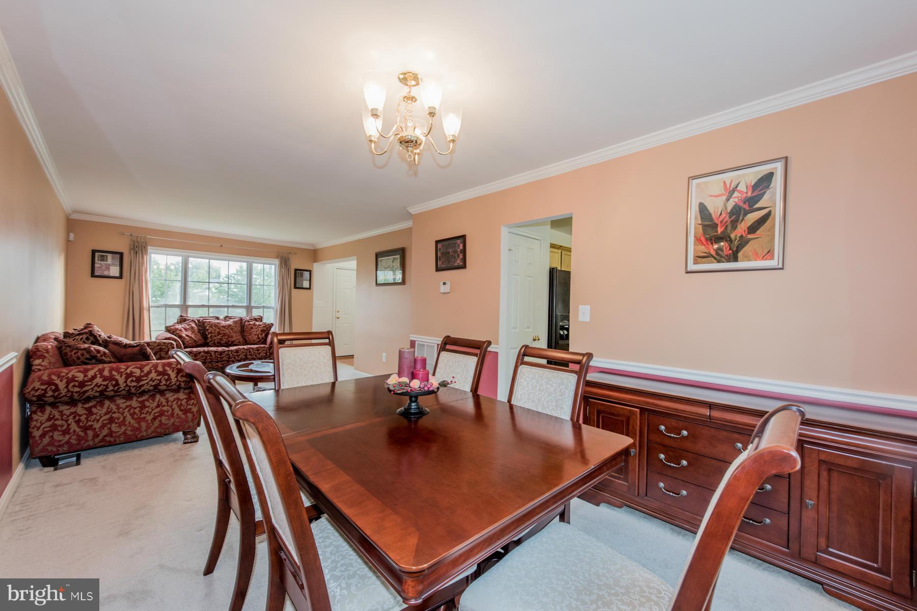 9735 Eustice Road Randallstown, MD 21133 - Photo 9 of 30 Dining Room