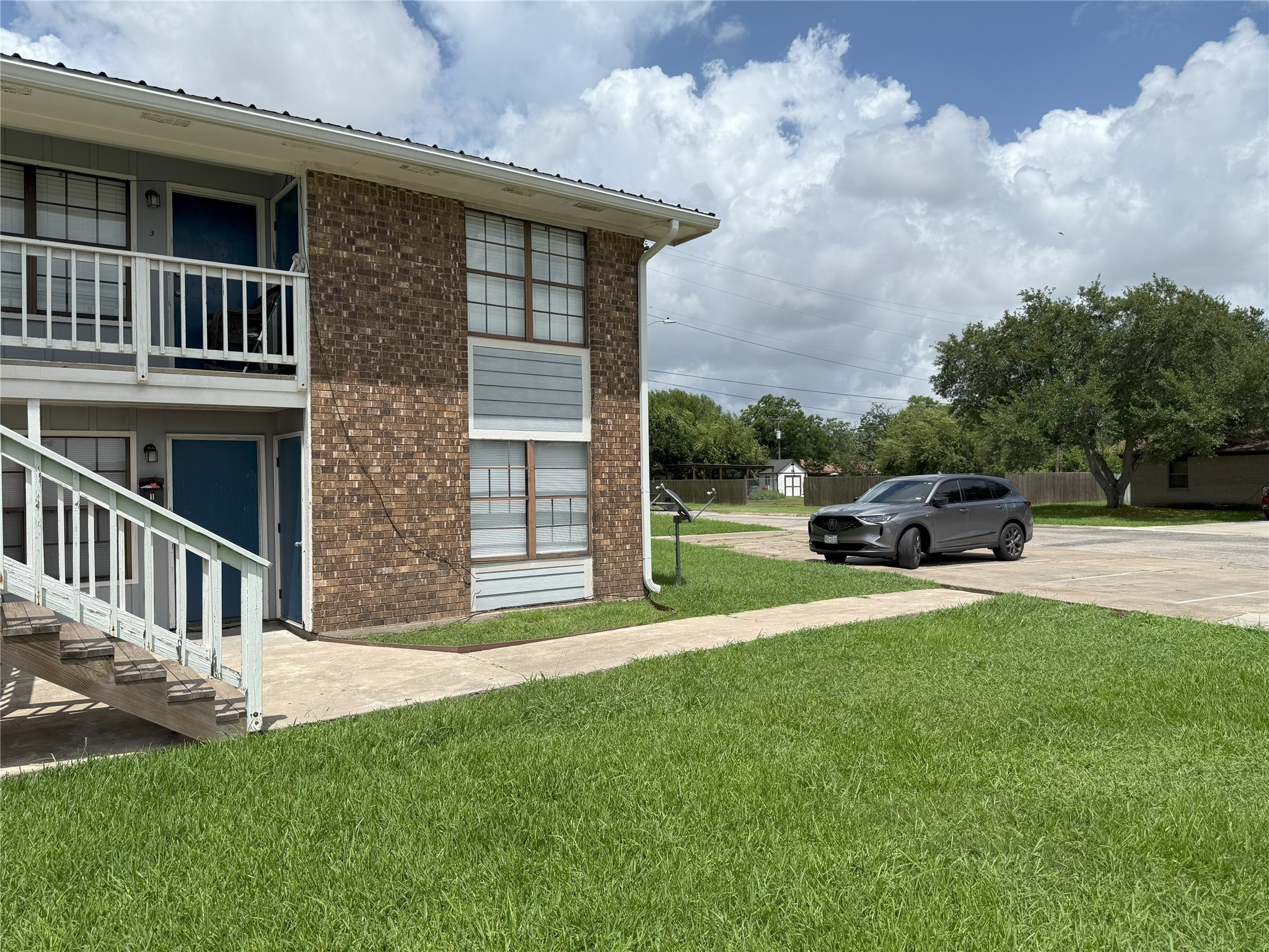 1601 Meadowview Drive Port Lavaca, TX 77979 - Photo 37 of 38 a front view of a house with a garden
