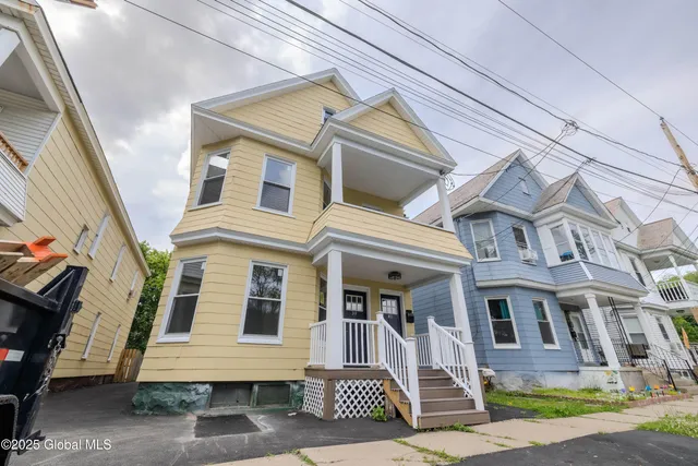 $375,000 | 39 Fehr Avenue, Schenectady, NY 12304