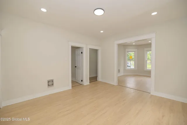 $375,000 | 39 Fehr Avenue, Schenectady, NY 12304