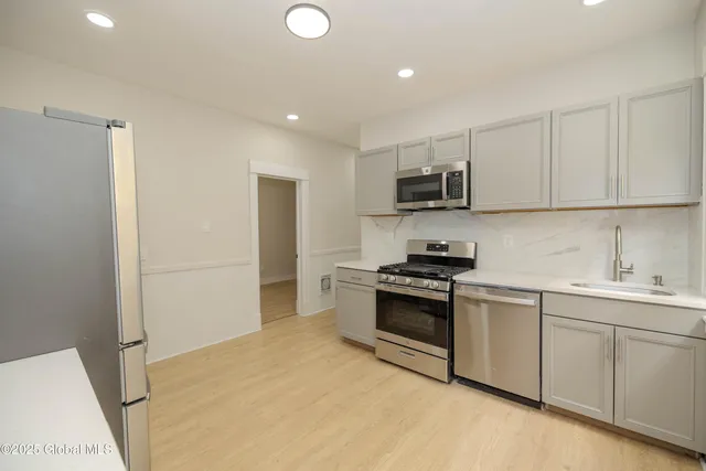 $375,000 | 39 Fehr Avenue, Schenectady, NY 12304