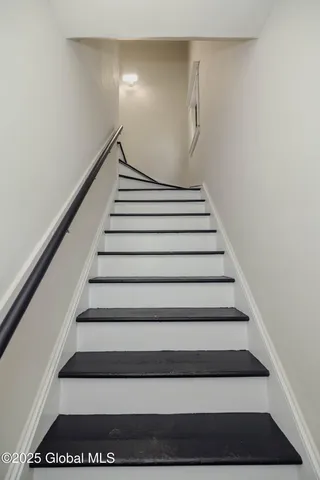 $375,000 | 39 Fehr Avenue, Schenectady, NY 12304