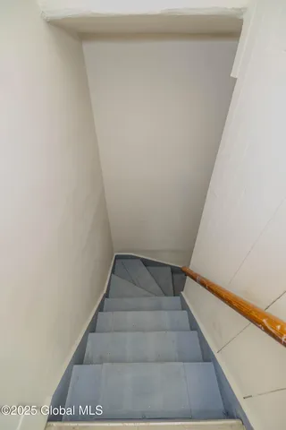 $375,000 | 39 Fehr Avenue, Schenectady, NY 12304