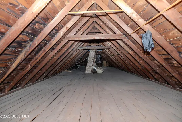 $375,000 | 39 Fehr Avenue, Schenectady, NY 12304