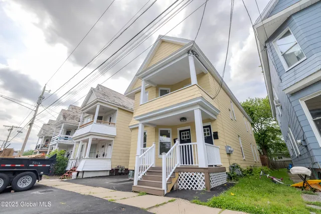 $375,000 | 39 Fehr Avenue, Schenectady, NY 12304