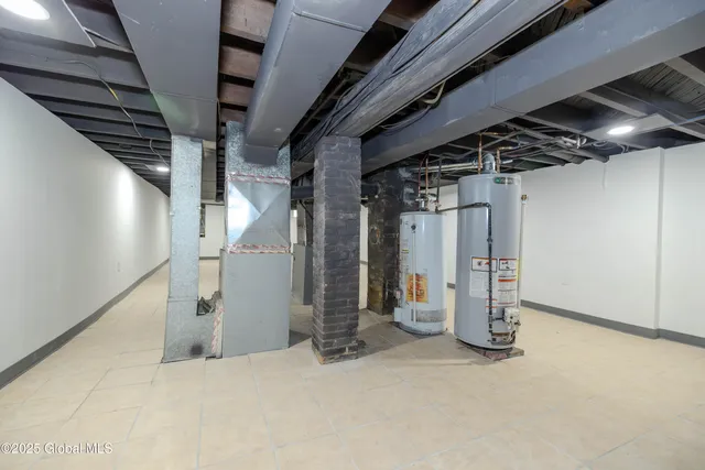 $375,000 | 39 Fehr Avenue, Schenectady, NY 12304