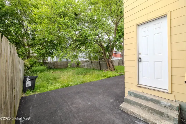 $375,000 | 39 Fehr Avenue, Schenectady, NY 12304