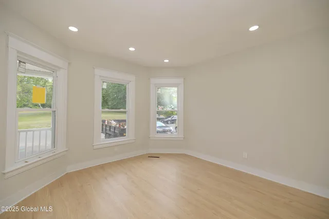 $375,000 | 39 Fehr Avenue, Schenectady, NY 12304