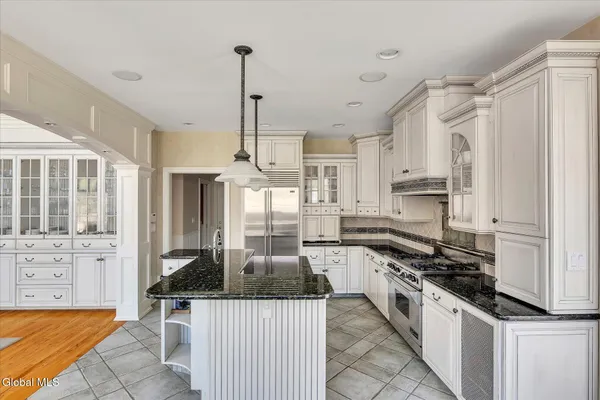 $1,600,000 | 5 Old English Road, New Scotland, NY 12159